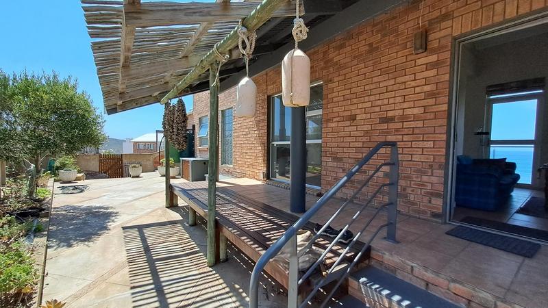 4 Bedroom Property for Sale in Jongensfontein Western Cape